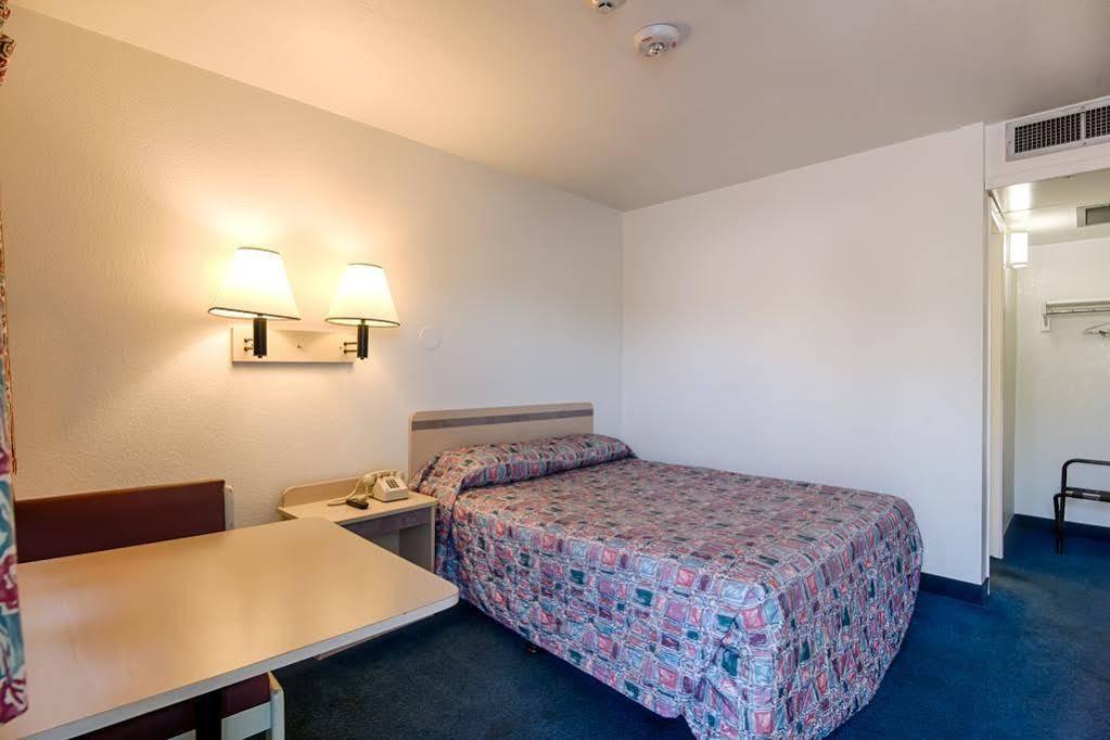 Motel 6-Elko, Nv エクステリア 写真